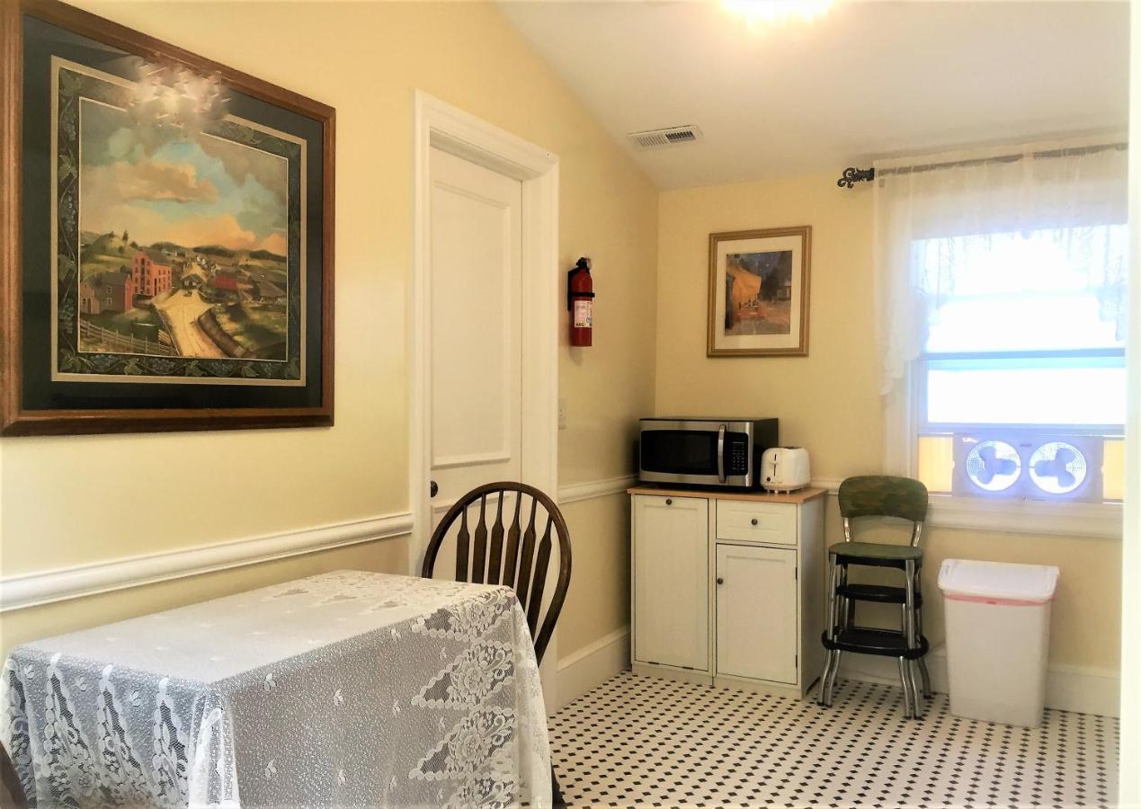 Heber Senator Bed And Breakfast ヒーバー・シティ エクステリア 写真