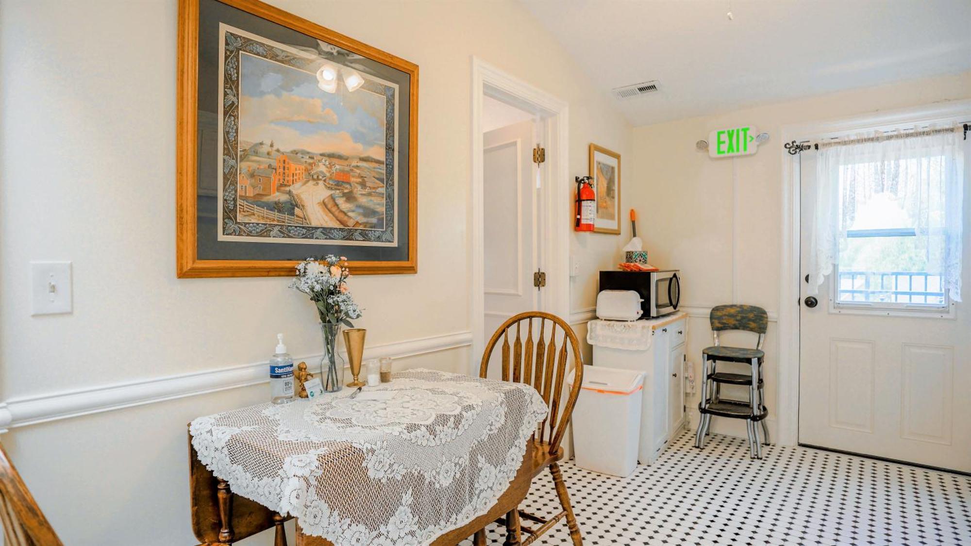 Heber Senator Bed And Breakfast ヒーバー・シティ エクステリア 写真